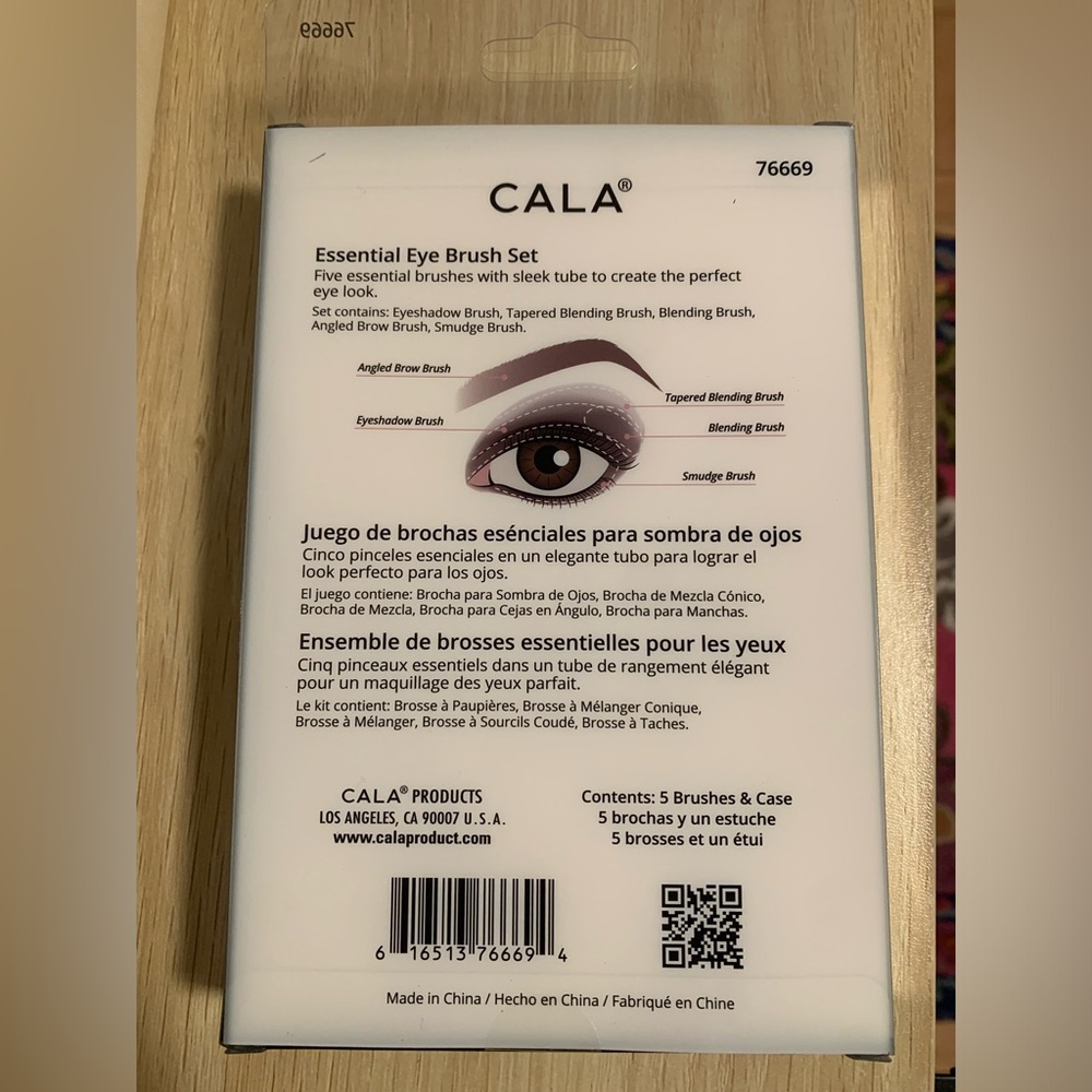 CALA 5 PIECE ESSENTIAL EYE KIT WITH CASE - Picture 4 of 4